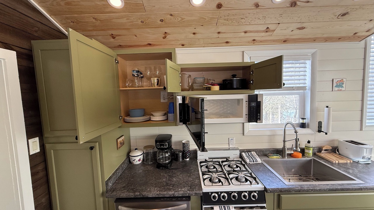 Photo of Kitchen in Chugiak