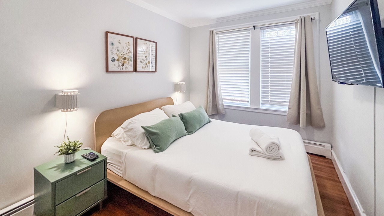 Photo of Bedroom in Hunnewell Hill