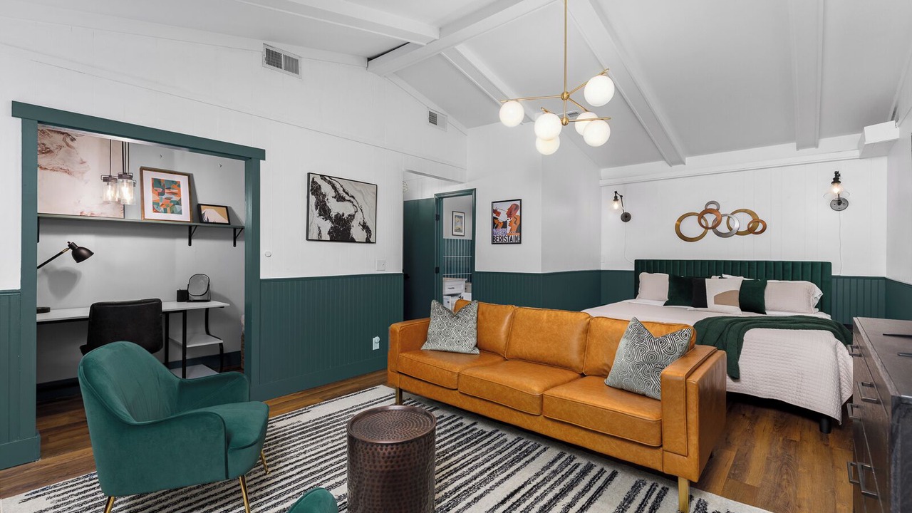 Photo of Bedroom in South Kansas City