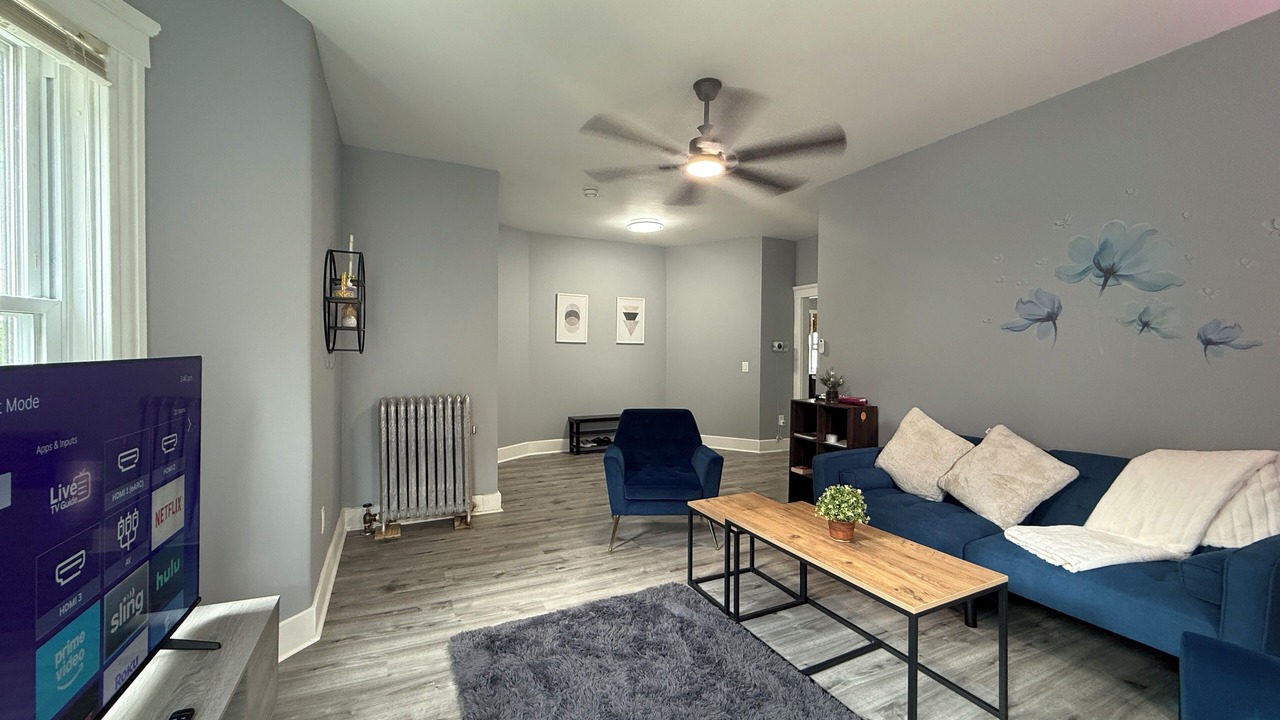 Photo of Livingroom in Forest Grove