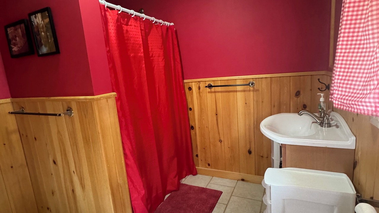 Photo of Bathroom in Lincoln
