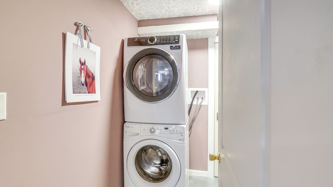 Photo of Bedroom in Hillsboro