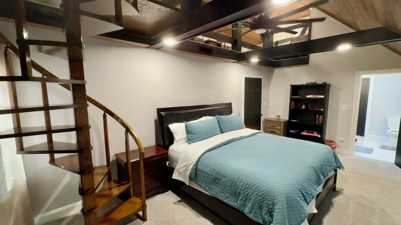 Photo of Bedroom in Bowling Green