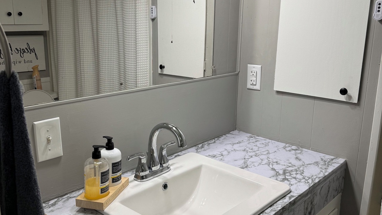 Photo of Bathroom in Hadley