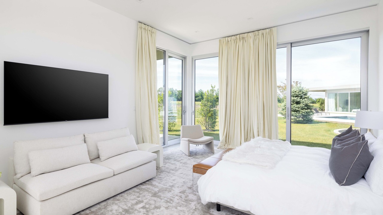 Photo of Bedroom in Cutchogue