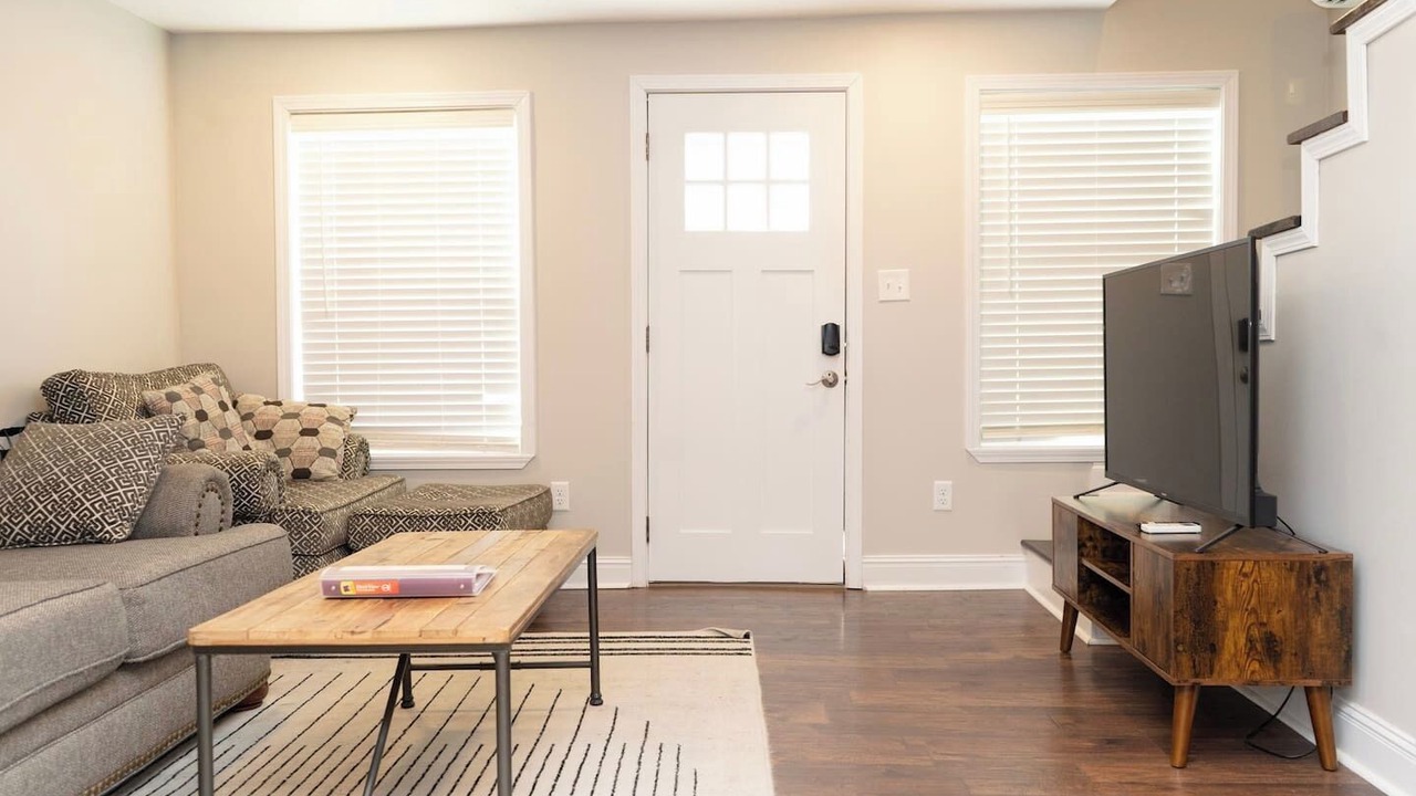 Photo of Livingroom in Bowling Green
