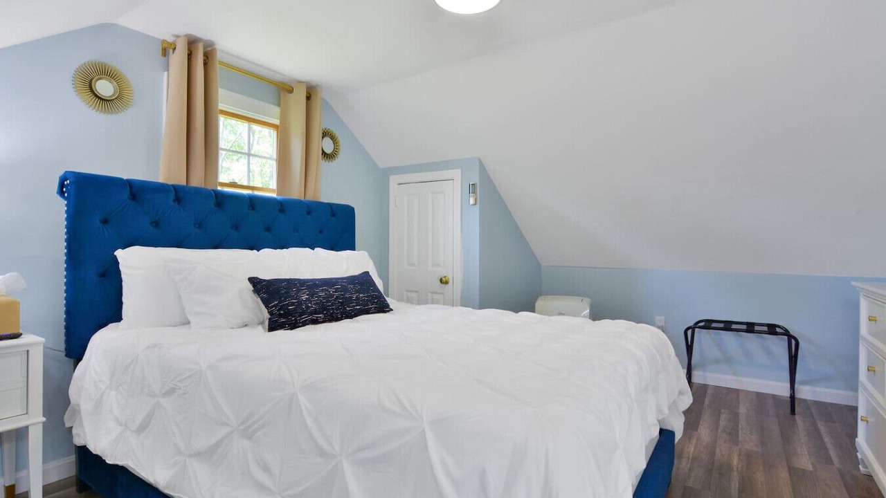 Photo of Bedroom in Methuen