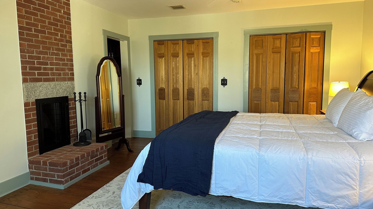 Photo of Bedroom in Collinsville