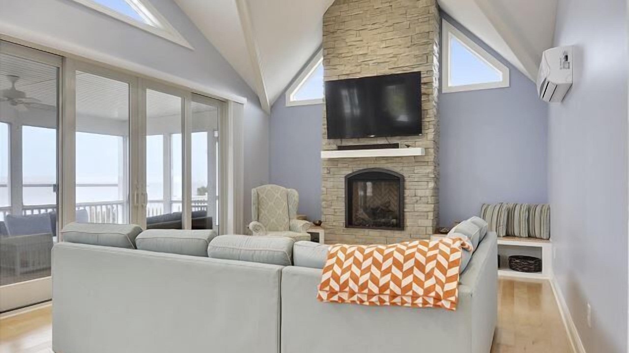 Photo of Livingroom in Lewes