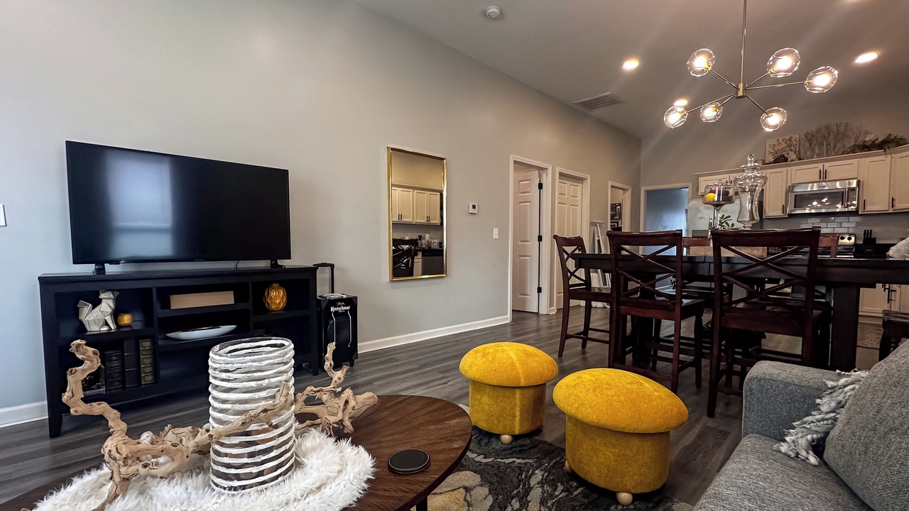 Photo of Livingroom in Blue Springs