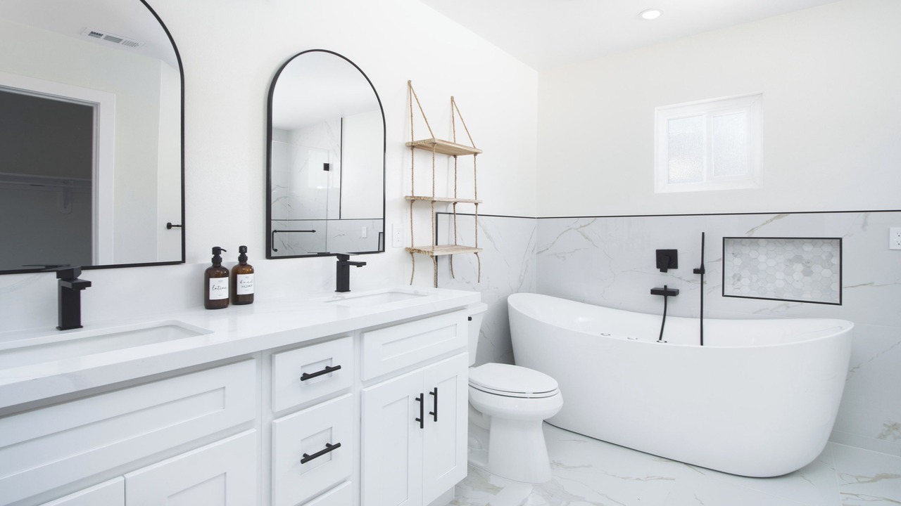Photo of Bathroom in North Tustin