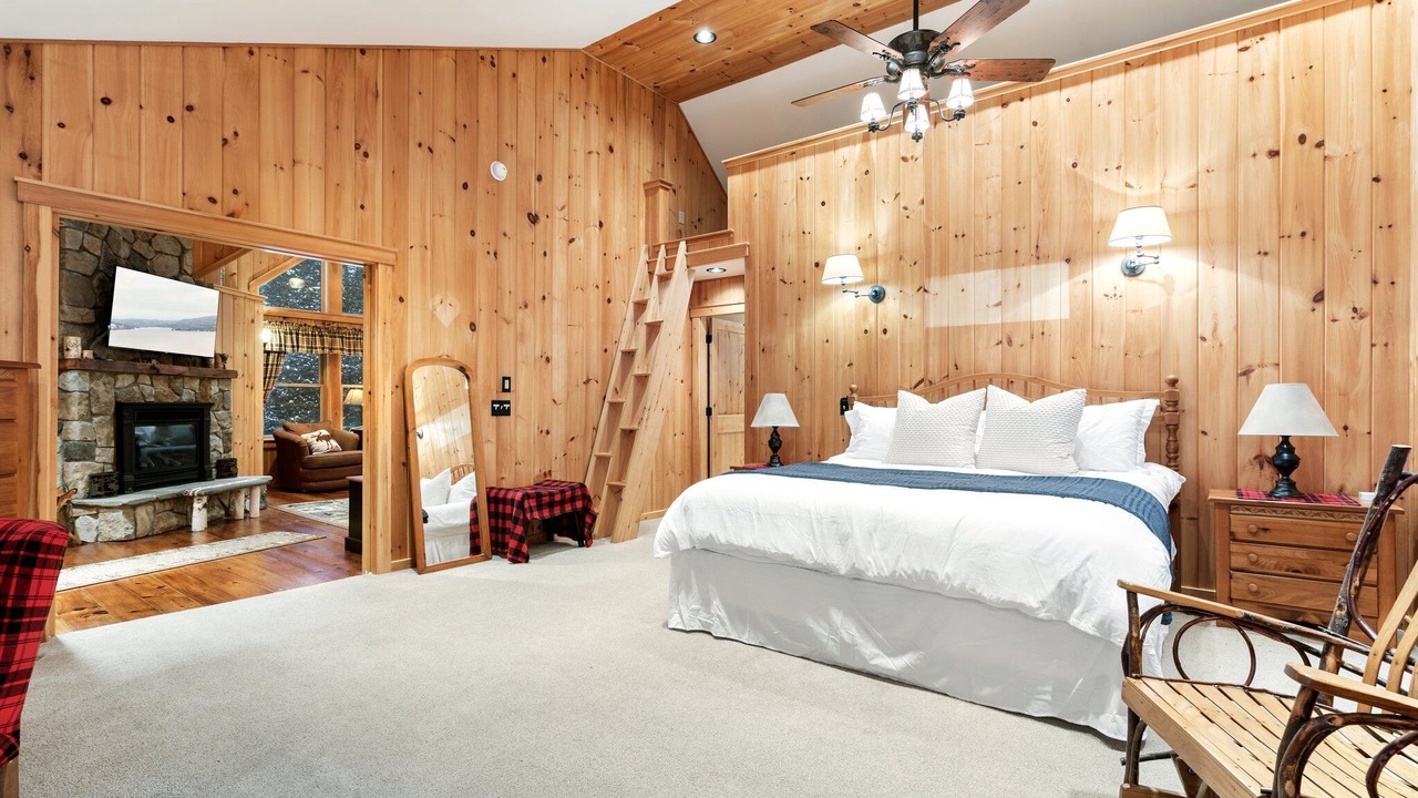 Photo of Bedroom in Rangeley