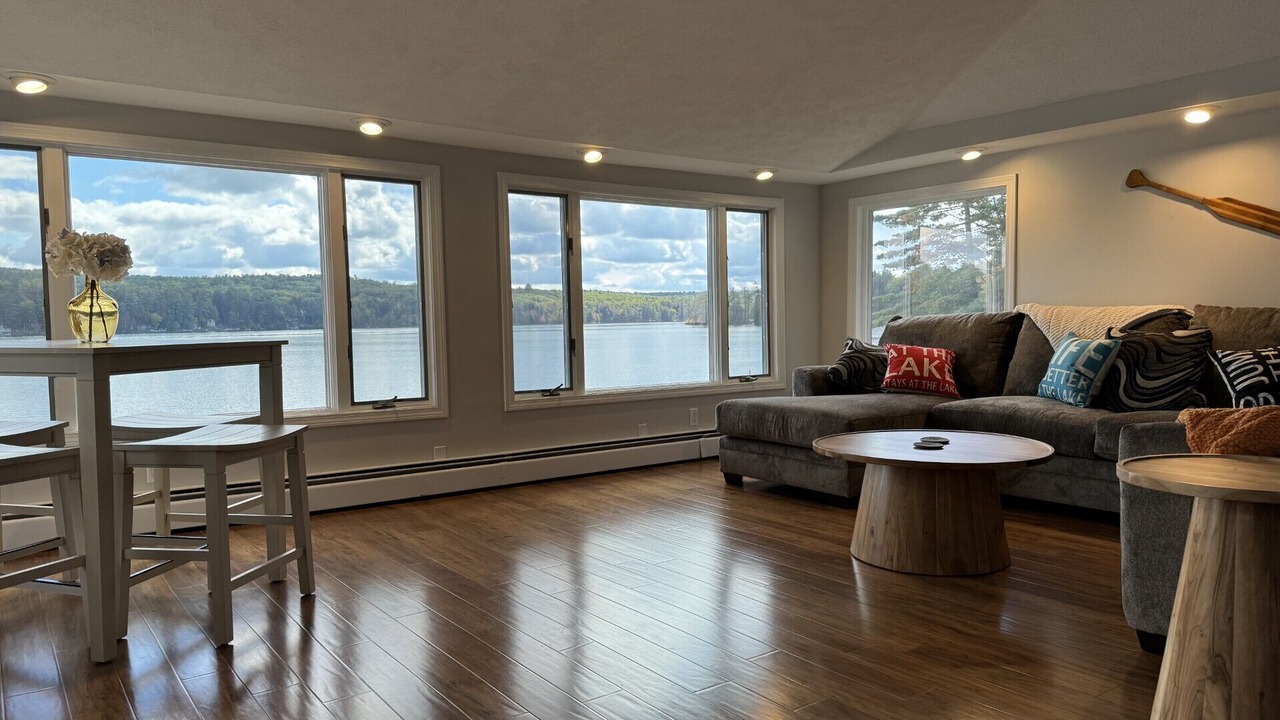 Photo of Livingroom in Monmouth