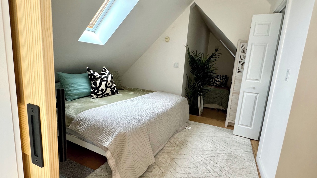 Photo of Bedroom in Troy