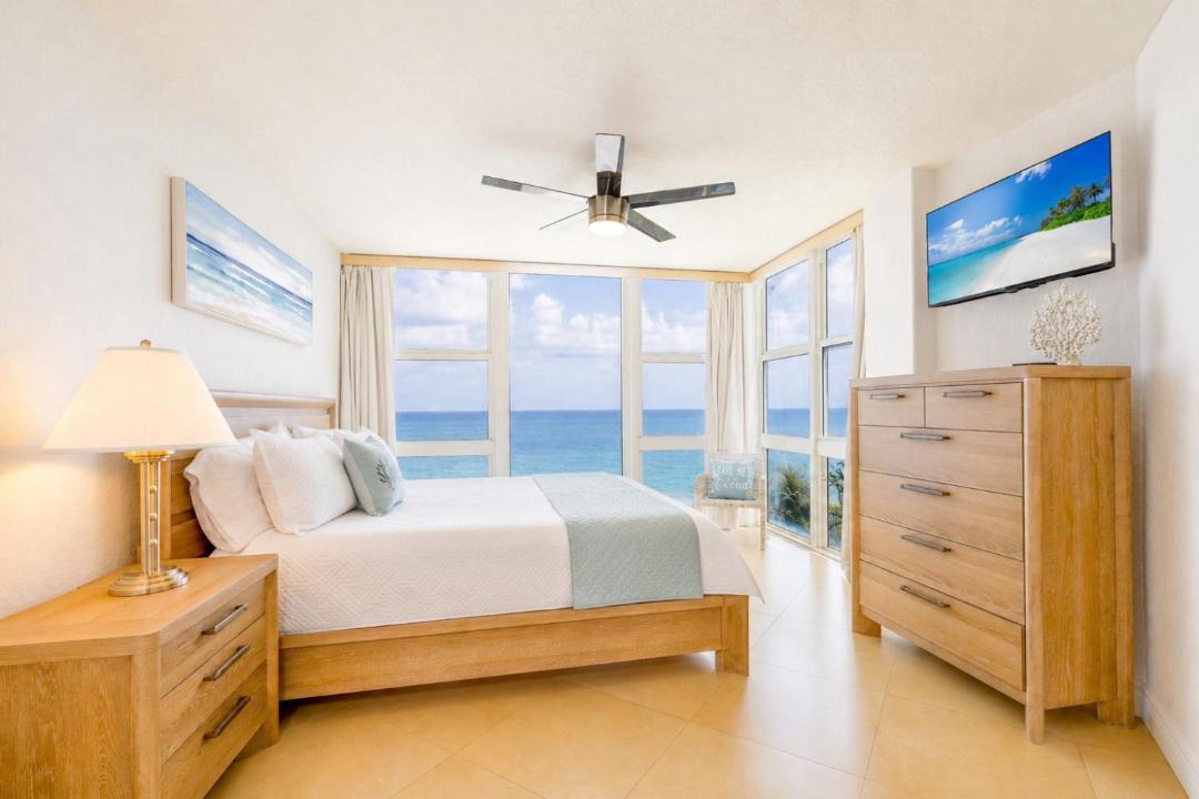 Photo of Bedroom in Galt Mile