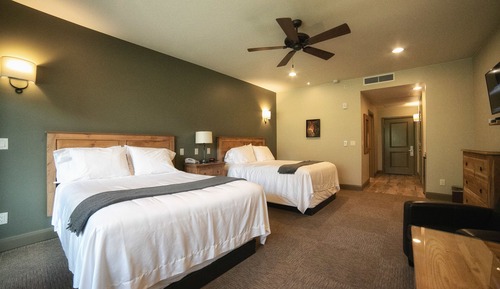 Premium Room, 2 Queen Beds, Patio