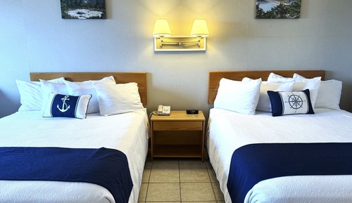 Pet Friendly Room, 2 Queen Beds, Ocean View (1st Floor)