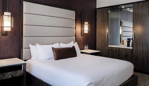 Executive Room, 1 King Bed