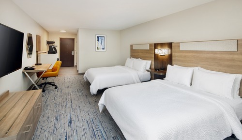 Standard Room, 2 Queen Beds, Accessible (Comm & Mobil, Accessible Tub)