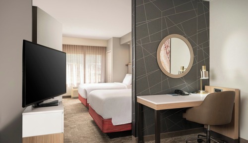 Suite, Multiple Beds, Hearing Accessible