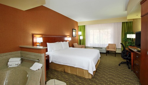 Room, 1 King Bed, Ground Floor