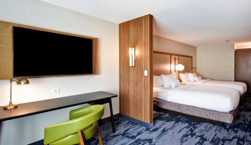 Suite, Multiple Beds, Hearing Accessible (Roll-in Shower)