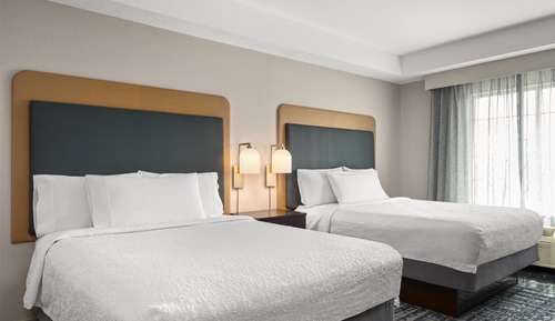 Suite, 2 Queen Beds, Accessible, Non Smoking (Roll-in Shower)