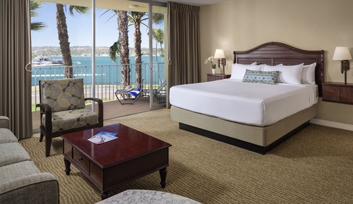Room, 1 King Bed with Sofa bed, Accessible, Bay View