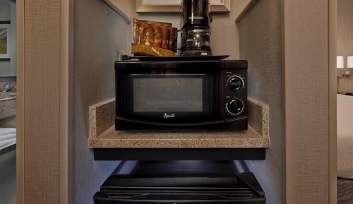 Suite, 1 Bedroom, Balcony