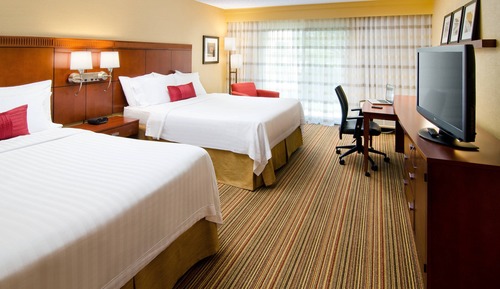 Room, 2 Double Beds (Mobility/Hearing Access, Roll-In Shwr)