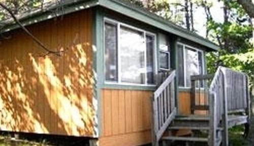 Cottage, 1 Bedroom, Non Smoking, Lake View (No Pets, Linens not Available)