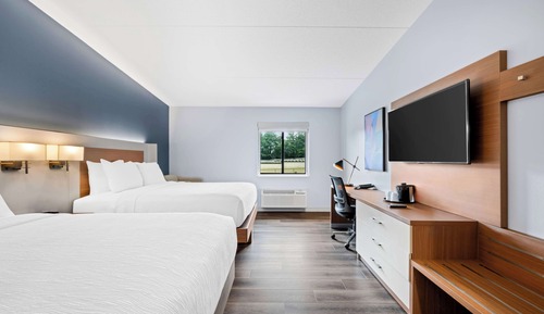 Standard Room, 2 Queen Beds, Accessible, Non Smoking (Walk-in Shower)