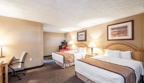 Standard Room, 2 Queen Beds, Smoking
