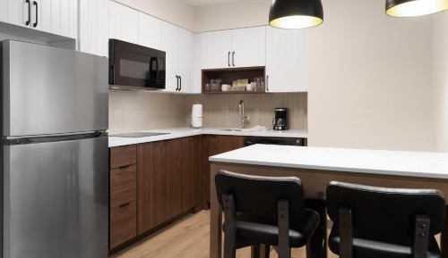 One-Bedroom - Communication/Mobility Accessible with Tub