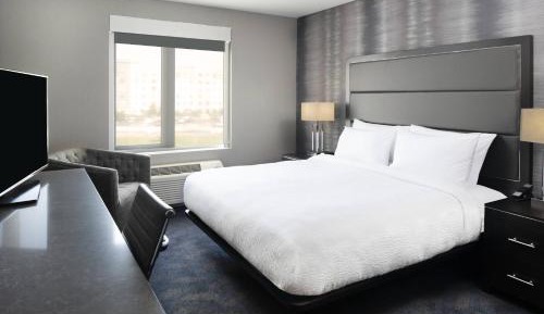 Guest Room, 1 King