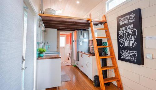 One-Bedroom House