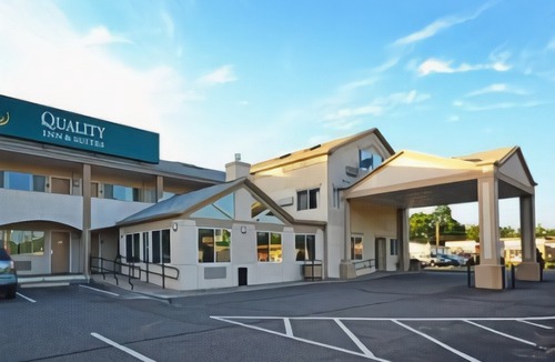 Northampton Hotel | Quality Inn & Suites Northampton - Amherst